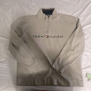 Tommy‎ Hilfiger gray 1/4 zip sweatshirt 2XL 100% cotton